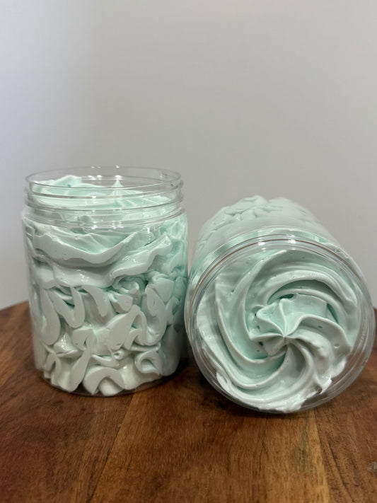 Mantequilla Corporal Artesanal – Hidratación Profunda y Suavidad Natural
Formulada con ingredientes nutritivos que restauran y protegen tu piel. Ideal para uso diario en todo tipo de piel.